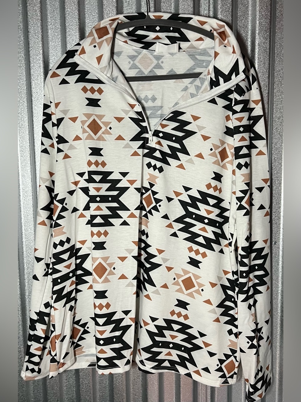 Aztec Print Quarter-Zip Pullover from Rolling Ranch Boutique 3X NWOT